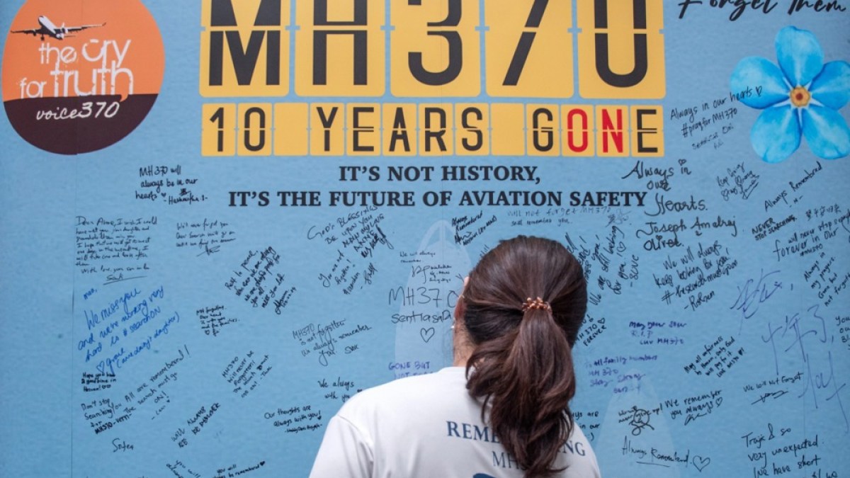 Malaysia resumes search for missing Malaysia Airlines flight MH370 Traffic News