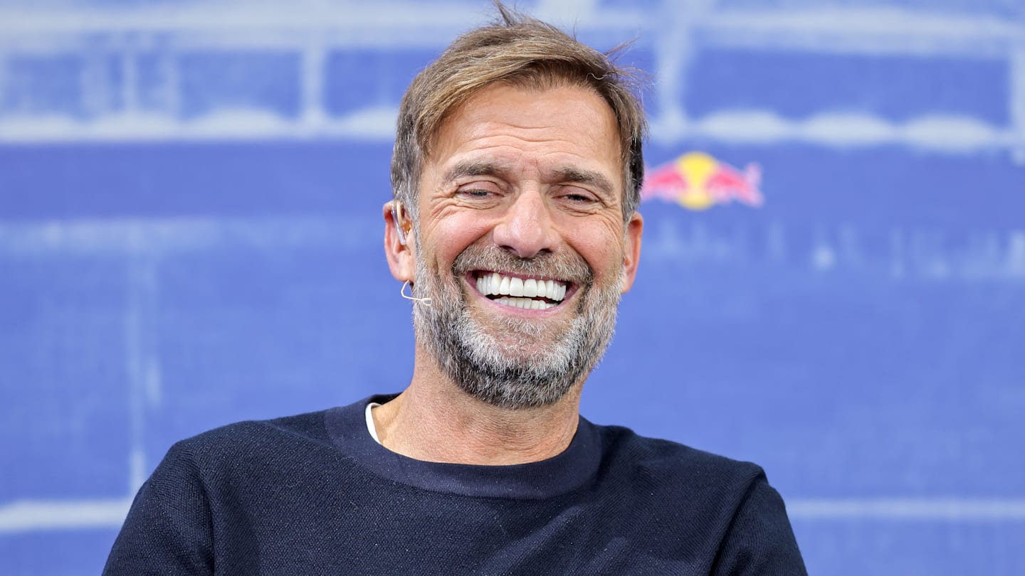 ‘I’ll buy a beer!’ – Jurgen Klopp jokes at Garden Parade if Man City are stripped of title