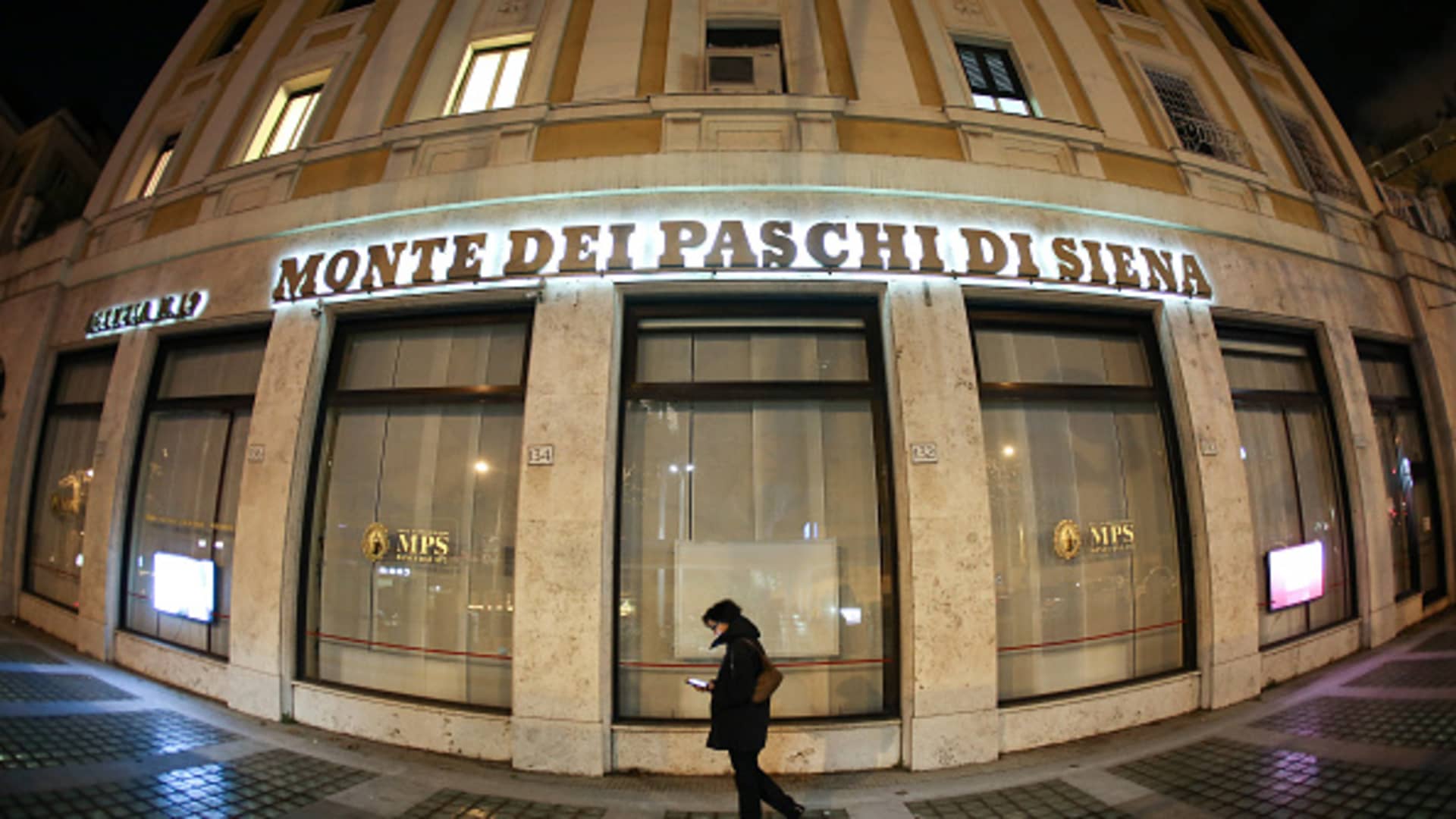 Monte Dei Paschi spent 13 billion euros to acquire Mediobanca