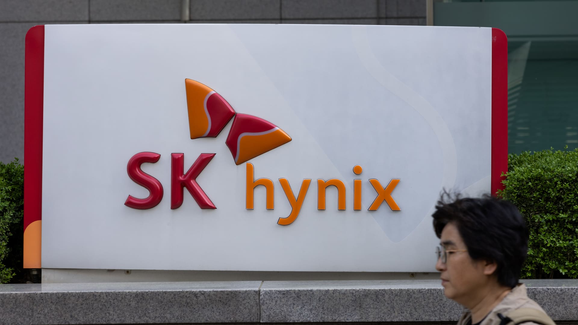 Nvidia supplier SK Hynix rides AI boom to record quarterly profits