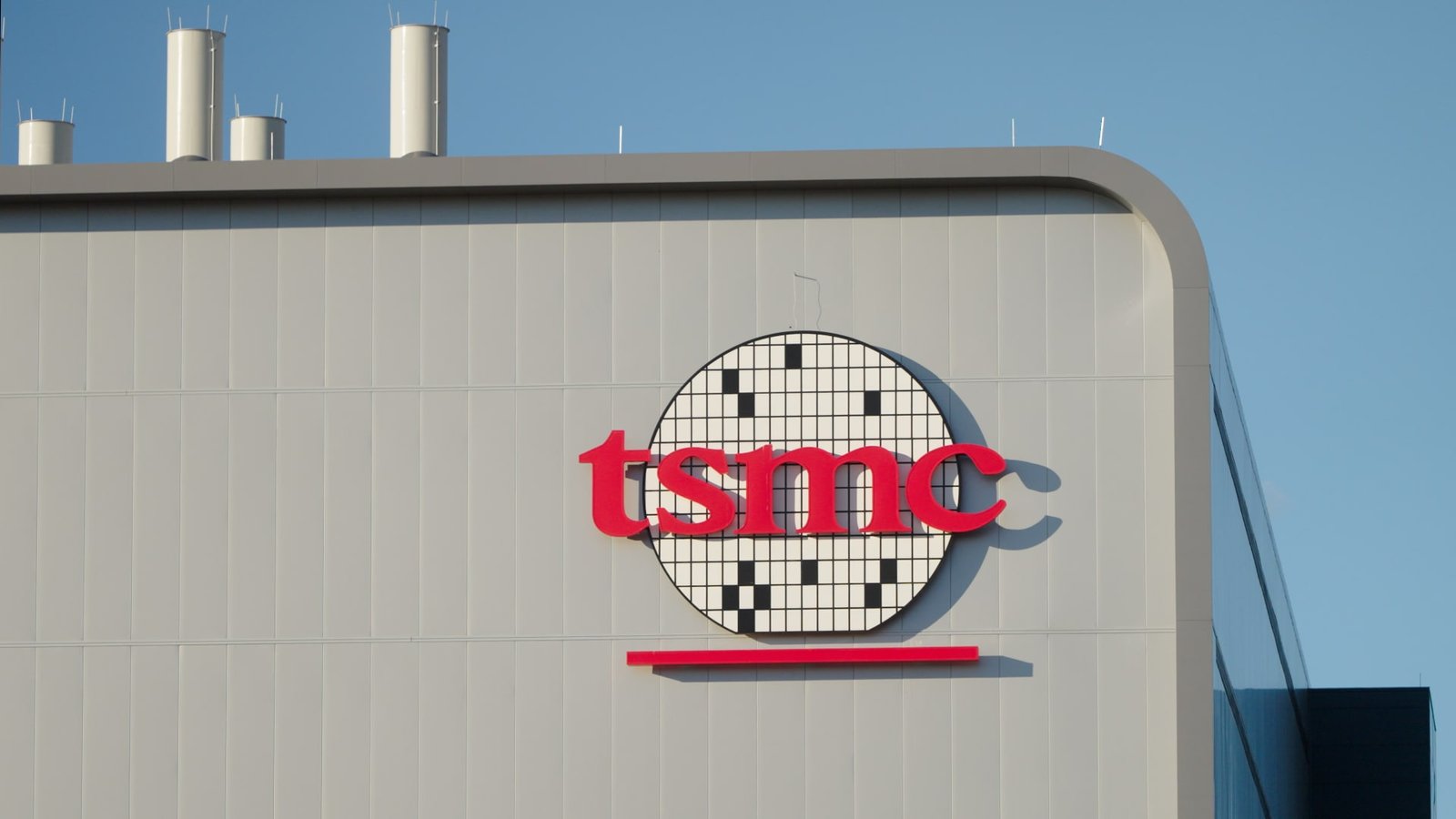 CFO says TSMC is confident in continuing CHIPS bill under Trump