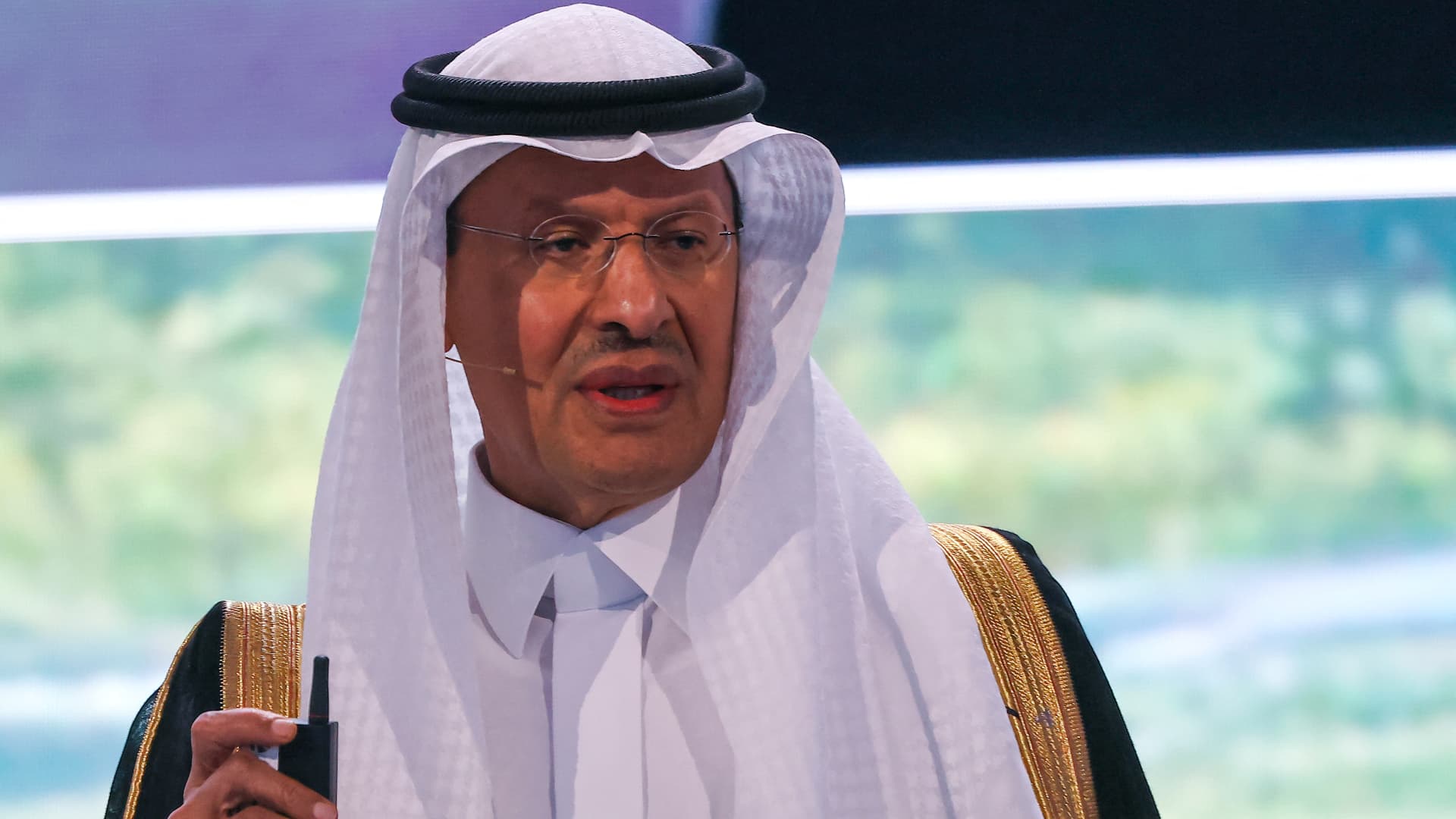 Saudi Arabia unveils $100 billion in mining investment