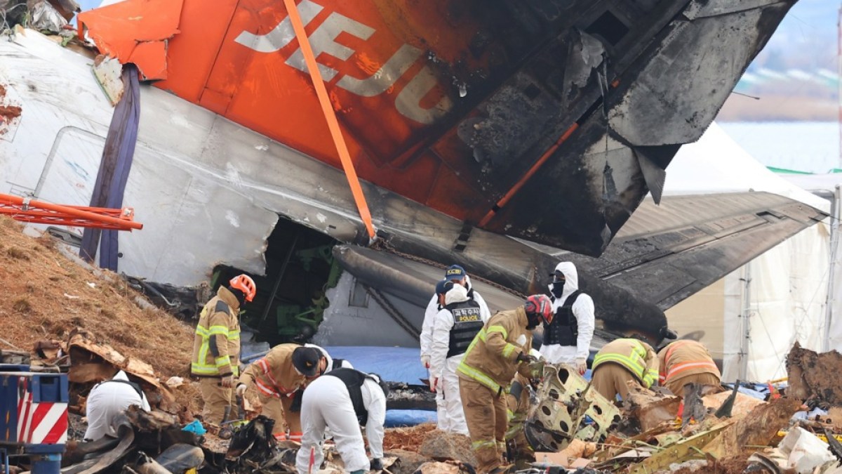 South Korea says Jeju Air black box stopped recording aviation news before crash