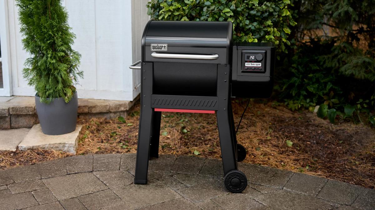 Weber aims to deliver superior cooking performance at a lower Smoque price