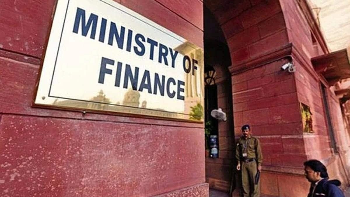 Budget 2025: Revenue Secy Arunish Chawla moved to DIPAM; DIPAM Secy Tuhin Kanta Pandey new Revenue Secy