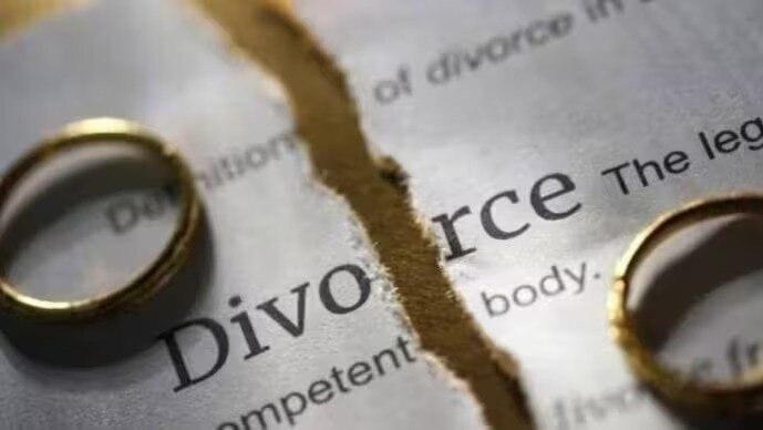 “If your wife is disrespecting you, then…”: Lawyer discusses circumstances in which men can file for divorce