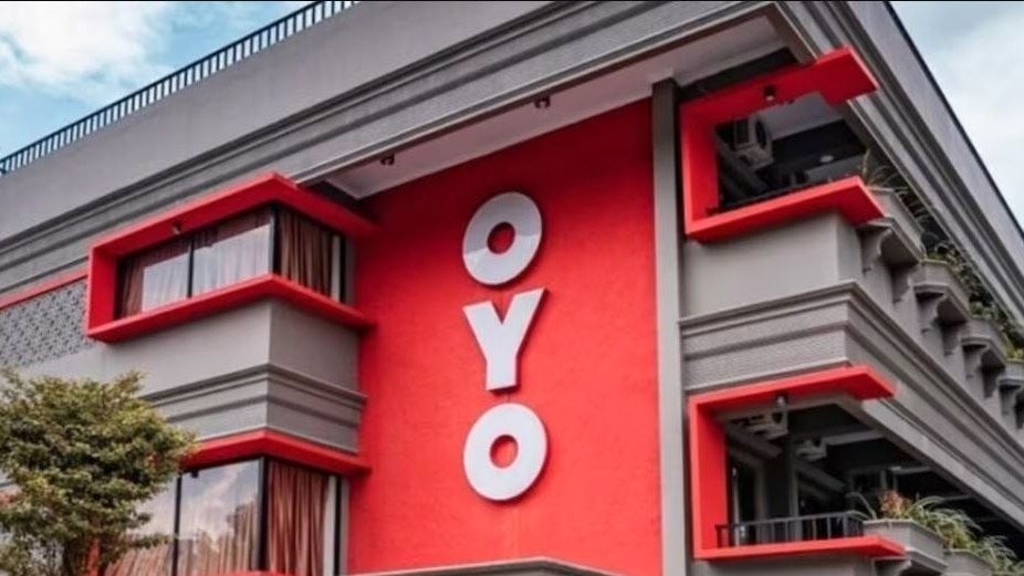 OYO closes doors to unmarried couples: strategic pivot or social pressure?