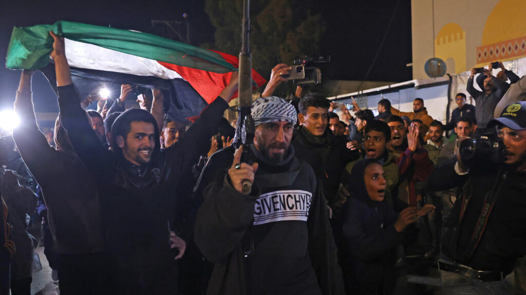 Thousands of people celebrate in Gaza after the announcement of a cease-fire agreement between Israel and Hamas