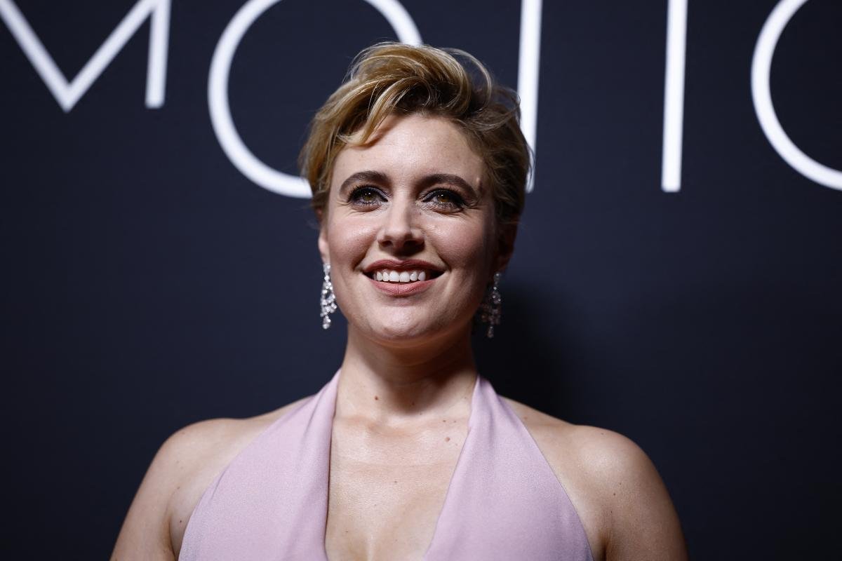 Greta Gerwig’s Narnia movie will be in theaters for four weeks