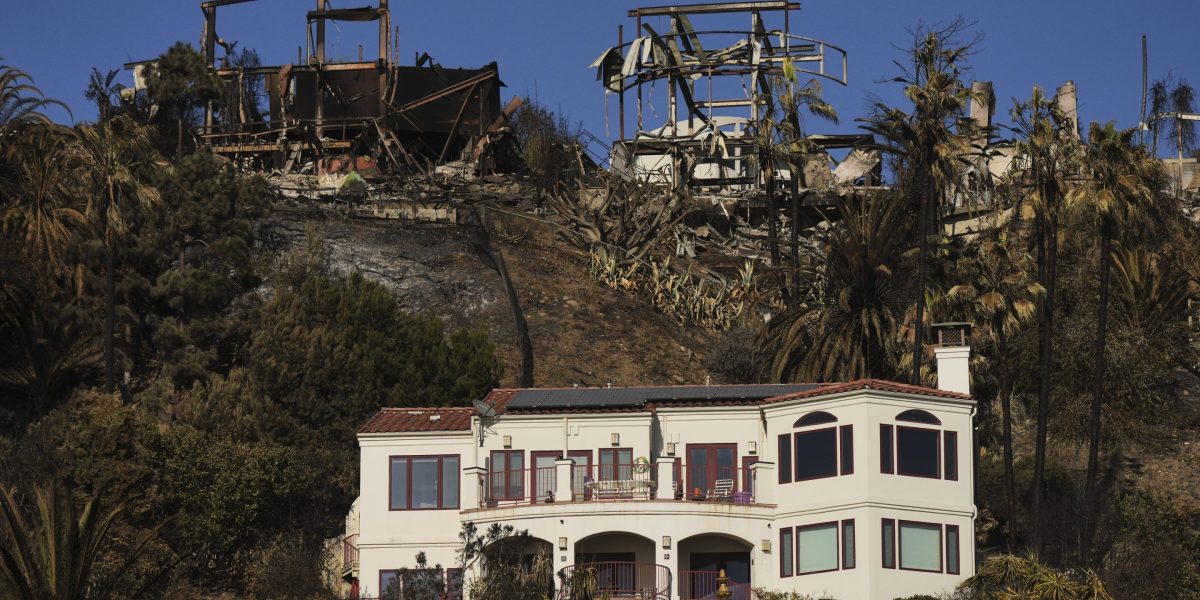 How did some houses survive the fires? These materials and construction techniques probably helped