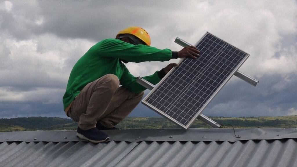 Solar Energy offline holds the key to narrowing the gap access to energy in an affix