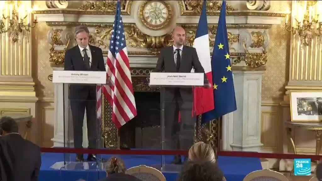 Antony Blinken and Jean-Noel Barrot hold a press conference in Paris