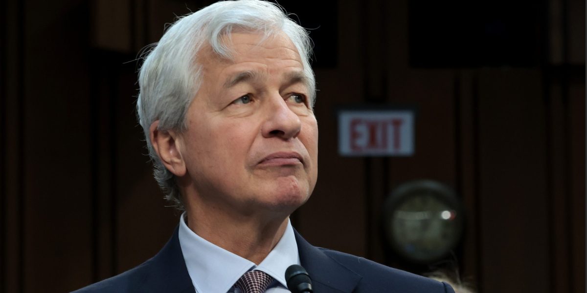 JPMorgan told staff to return to the office five days a week