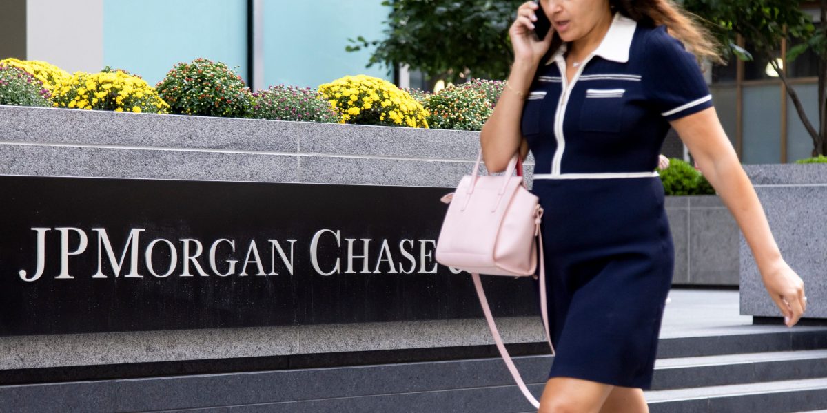 XRP and Solana ETPs could amount to $14 billion, says JPMorgan