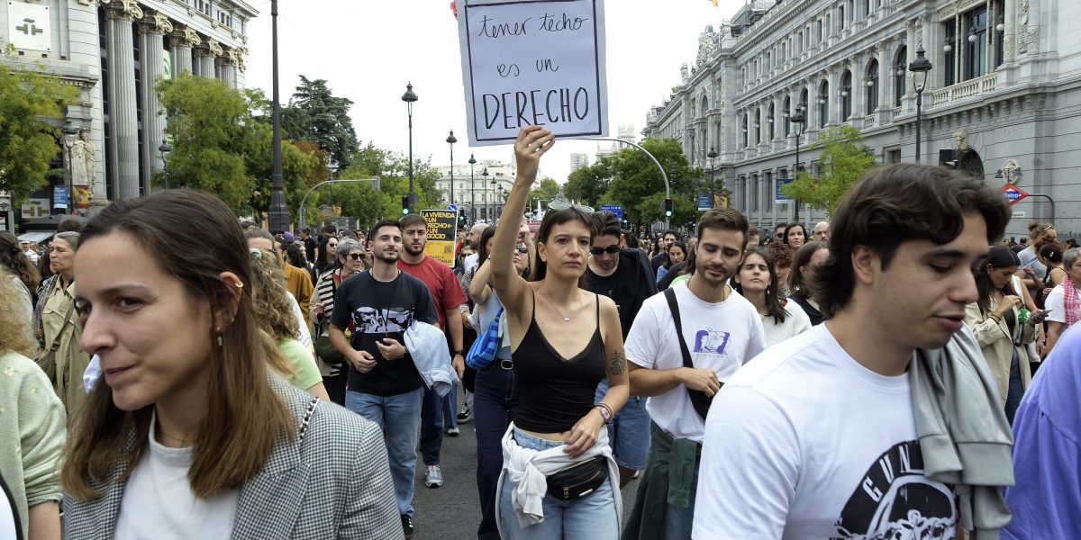 Spain to tackle ‘rich landlords and poor tenants’ problem by raising property tax to 100% for non-Europeans