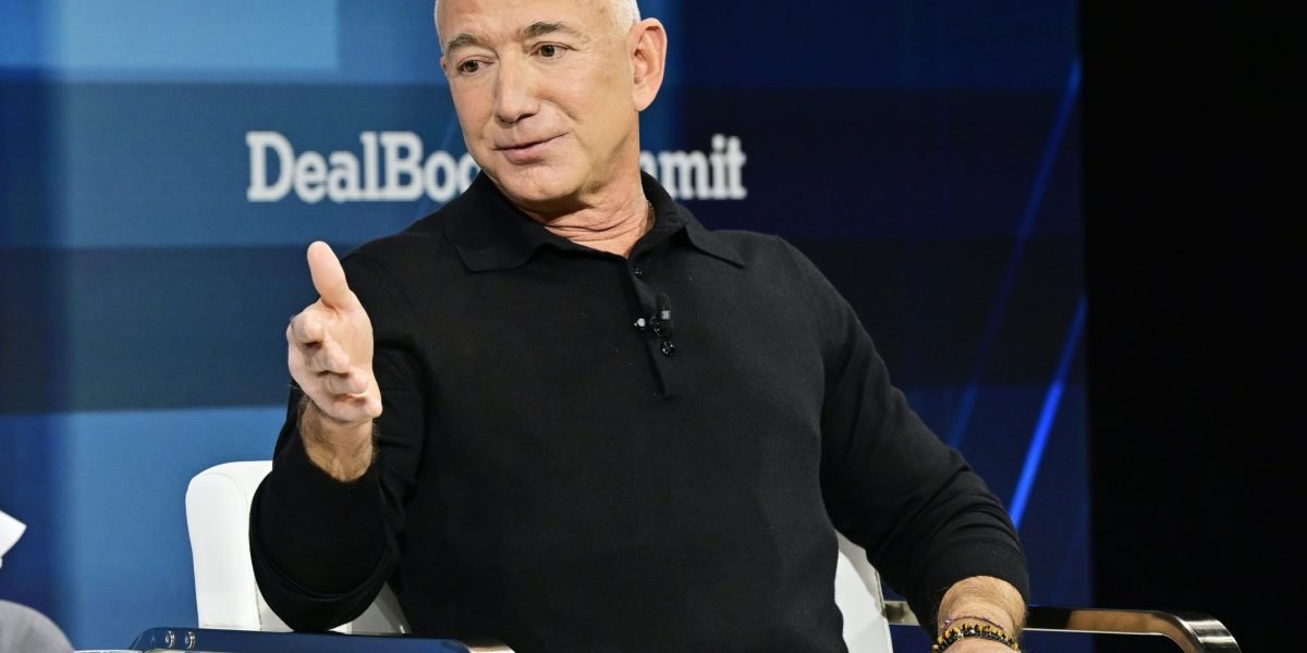 Jeff Bezos says he prefers messy meetings to ‘wandering’ and overtime: ‘Show me the bad bits’