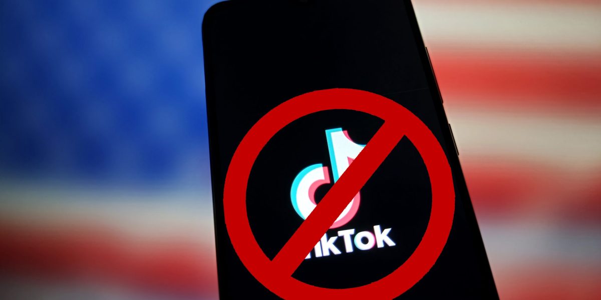 US TikTok users have received a notification that the app is no longer available due to the ban