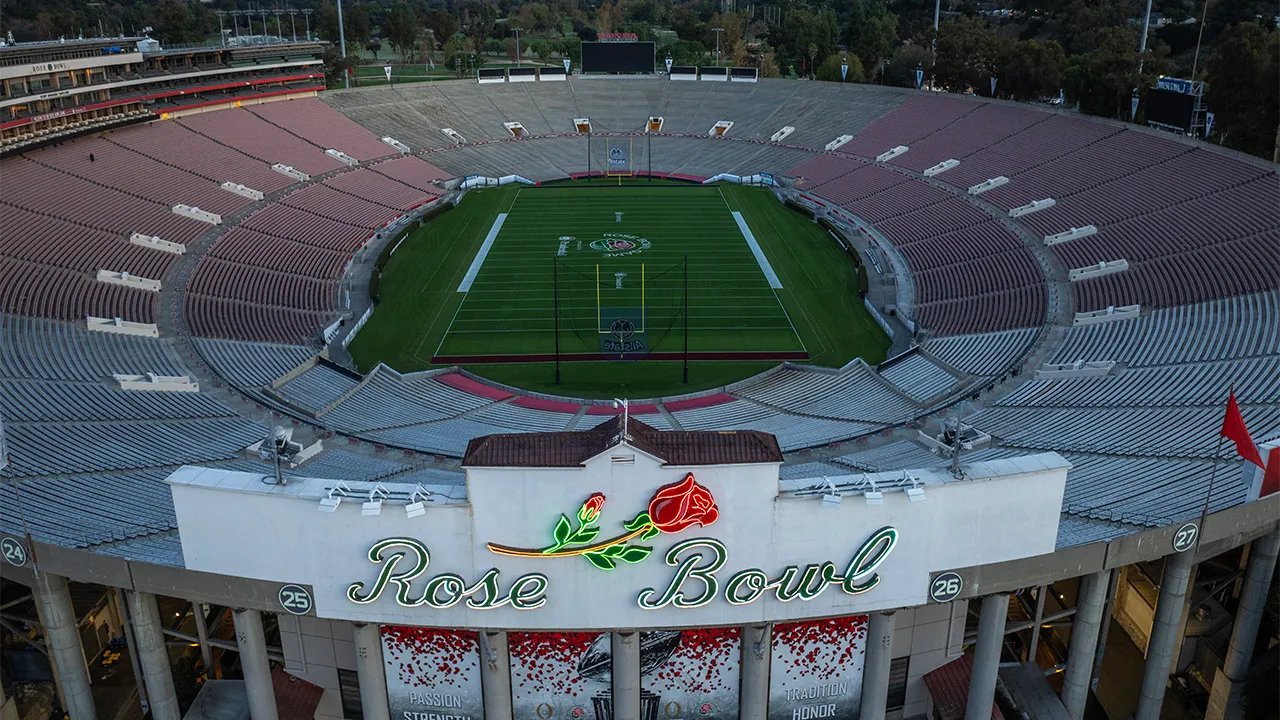 Rose Bowl Half Marathon and 5K postponed due to wildfires