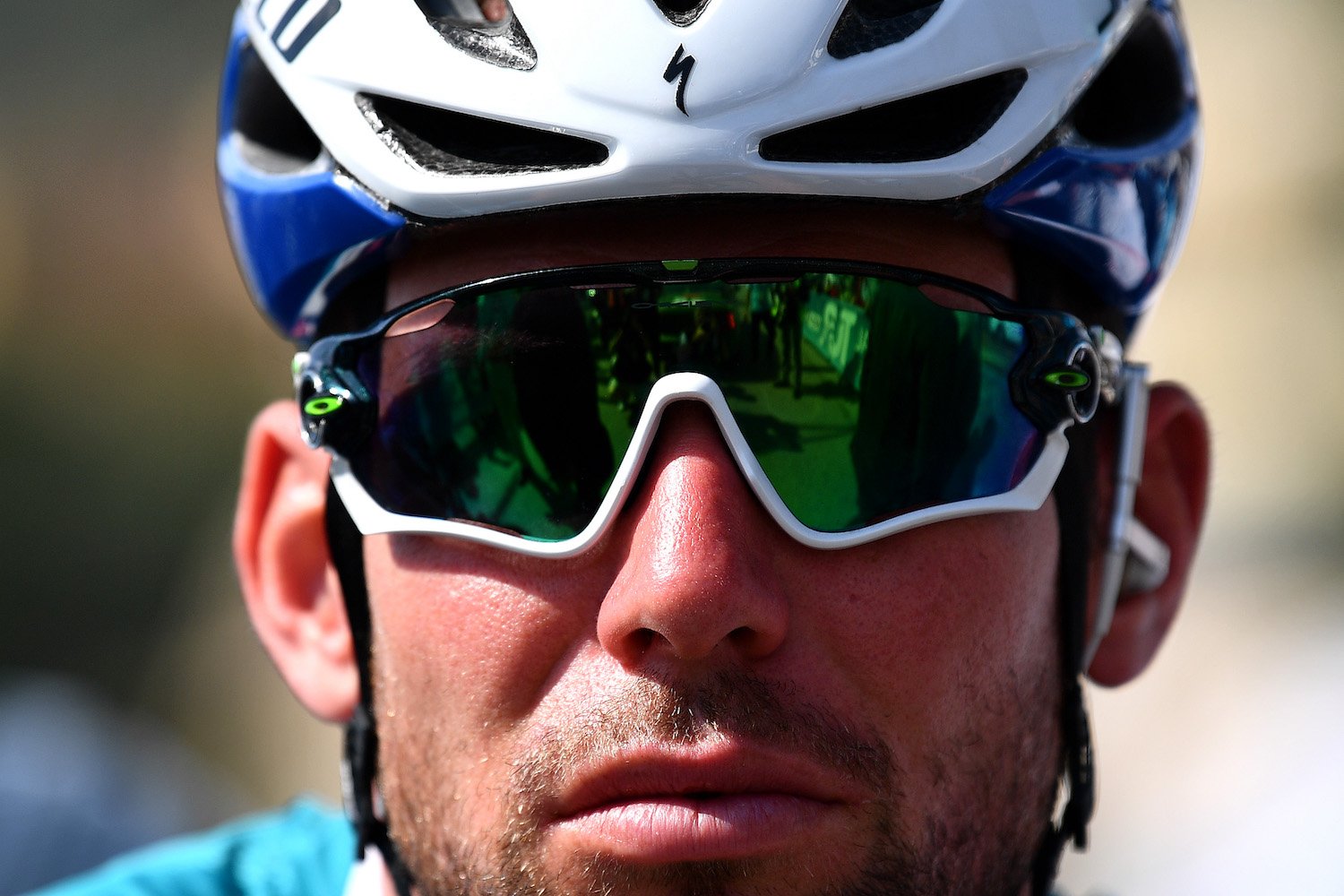 Meta Makes Oakley Smart Glasses for Athletes