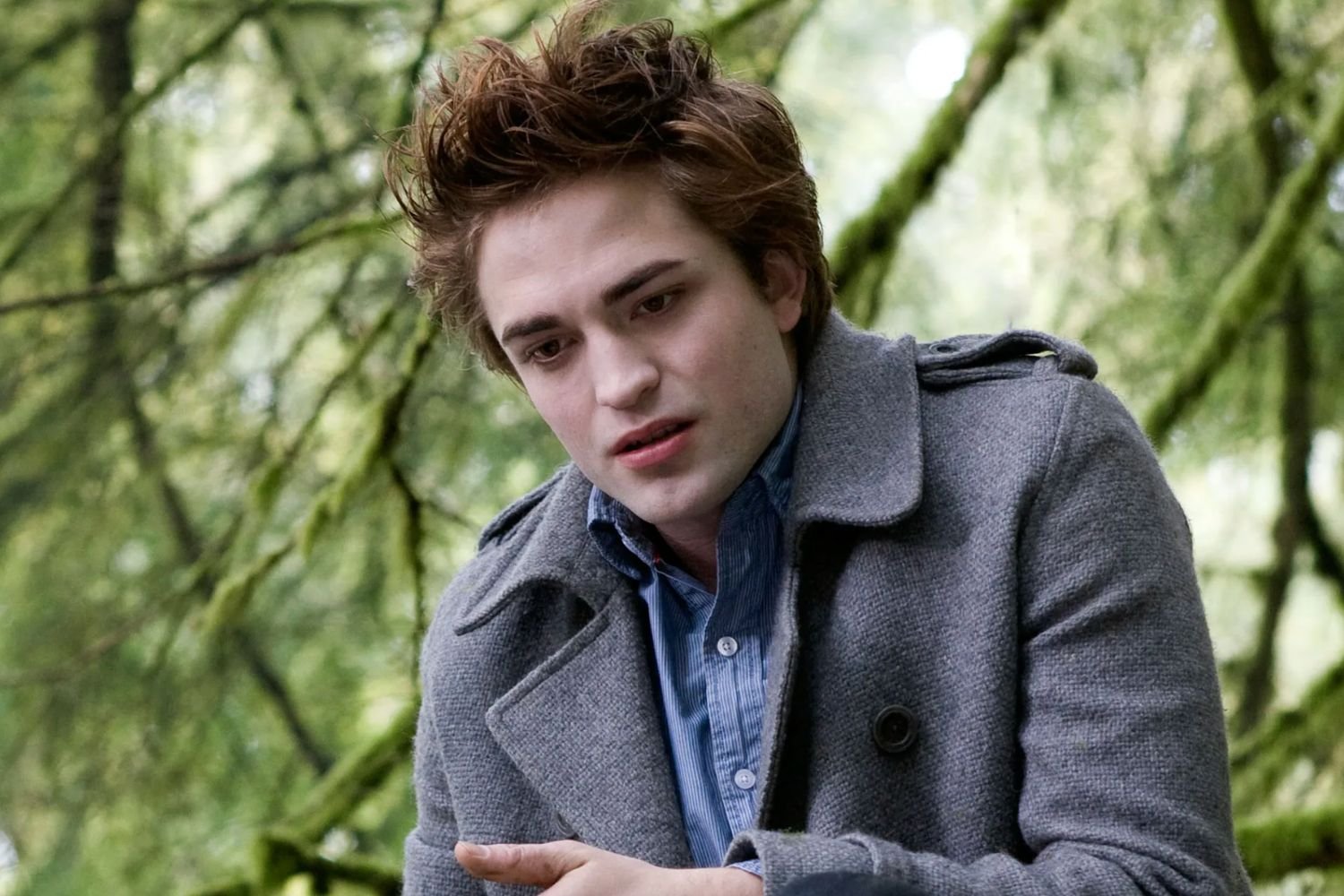 Robert Pattinson thinks of hating twilight and the difficulty of blockbuster