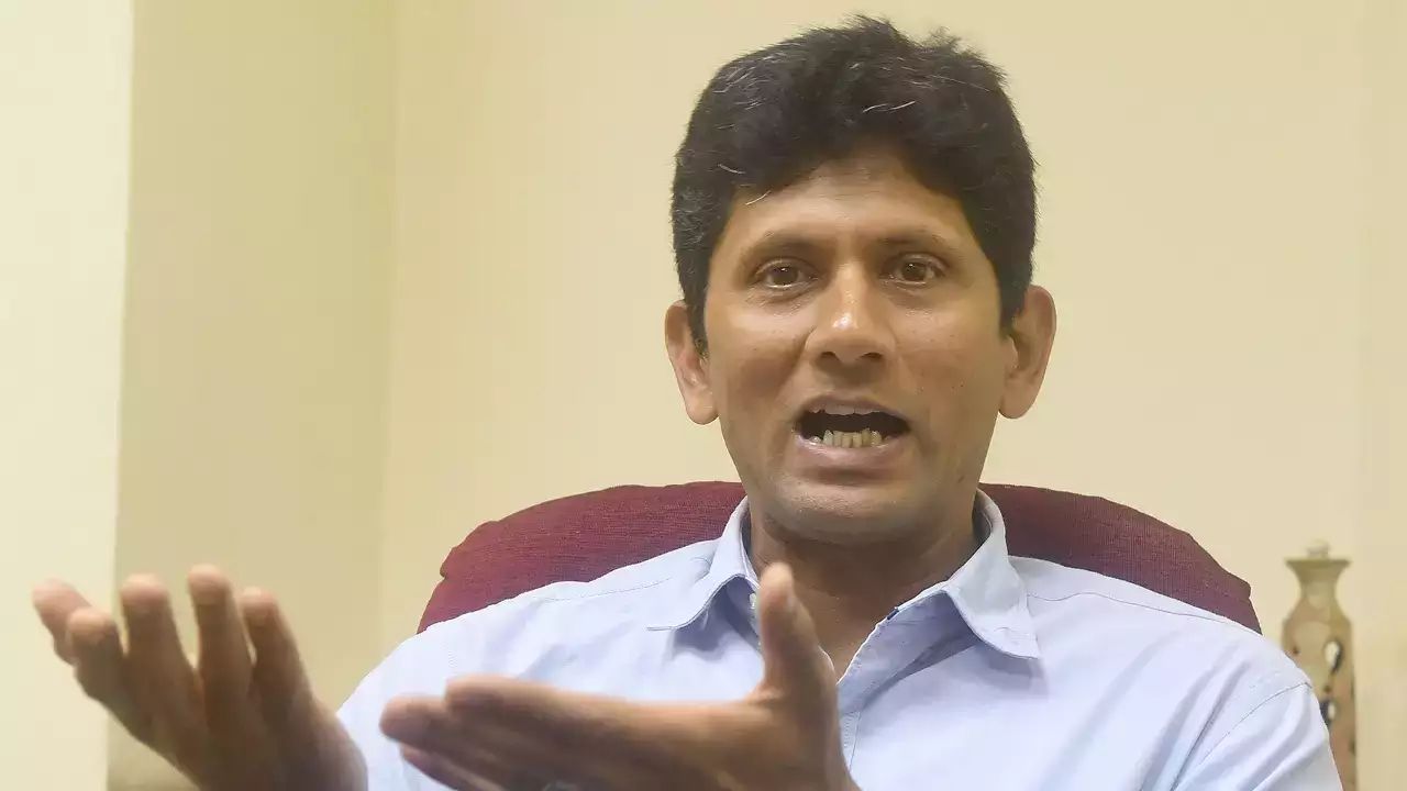 Venkatesh Prasad picks cricket ‘Future Fab 4’; supports India captain spin-off