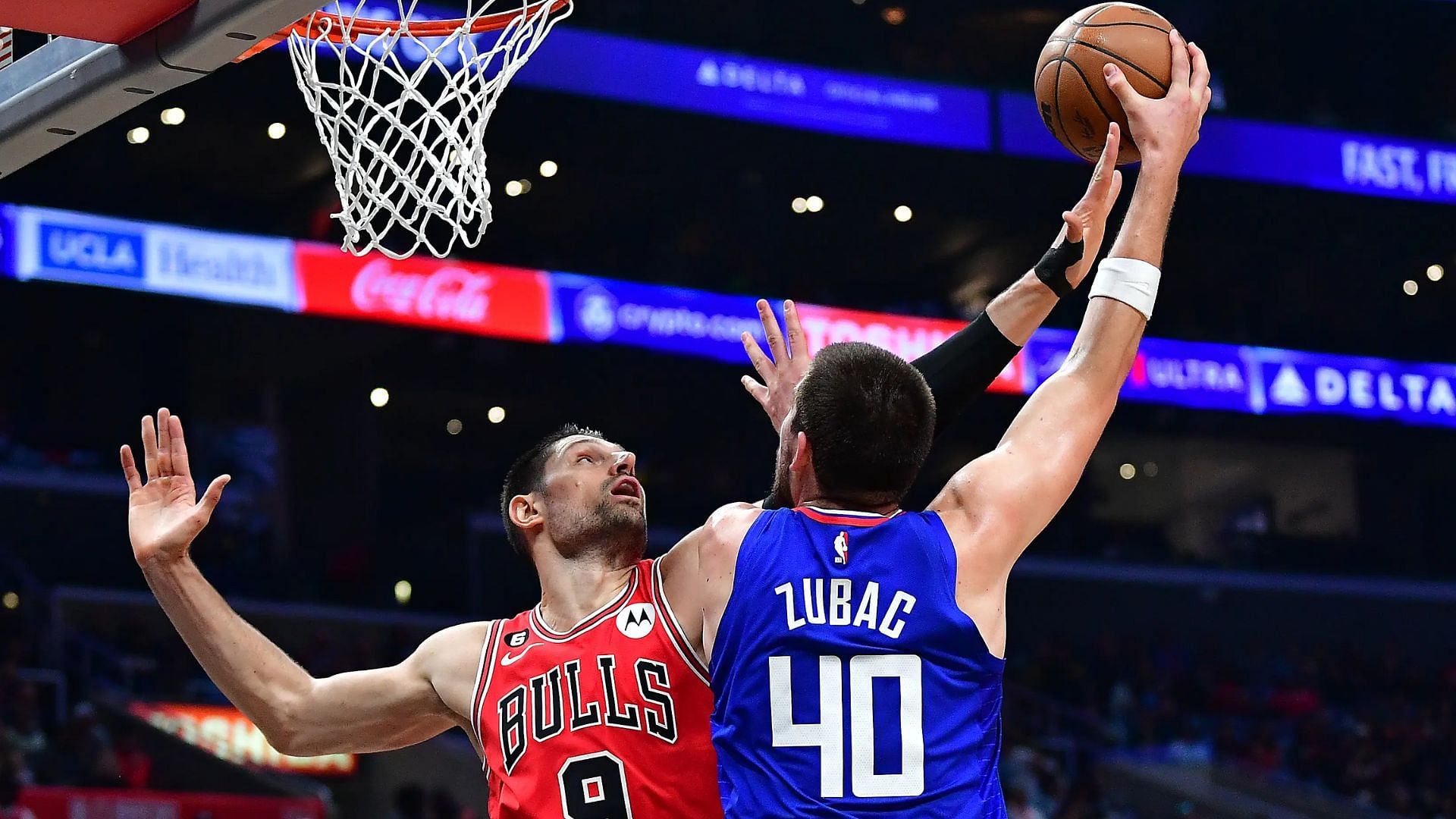 The prediction and gaming skills of the Chicago Bulls and LA Express