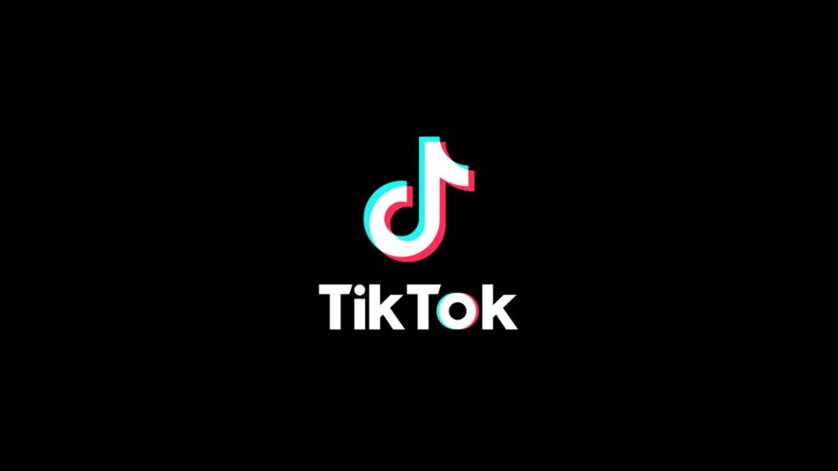 TikTok says it is restoring service in the US