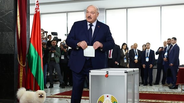 The election of Belarus has expanded the rule of President Lukashenko, called the fake of the opposition