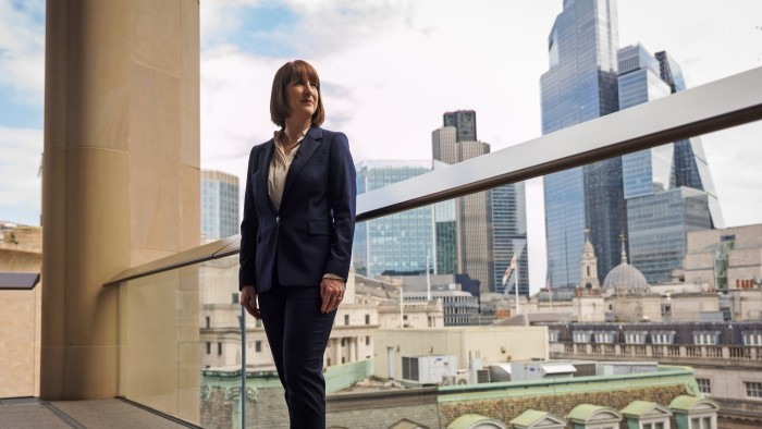 Rachel Reeves aims to revive the City of London’s links with China