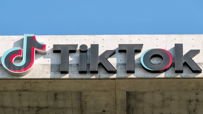 TikTok tells US users it’s shutting down ‘temporarily’