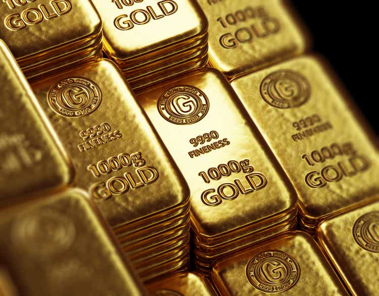 Gold Nears Four-Week High After Disappointing US Private Payrolls Data (NYSEARCA:GLD)