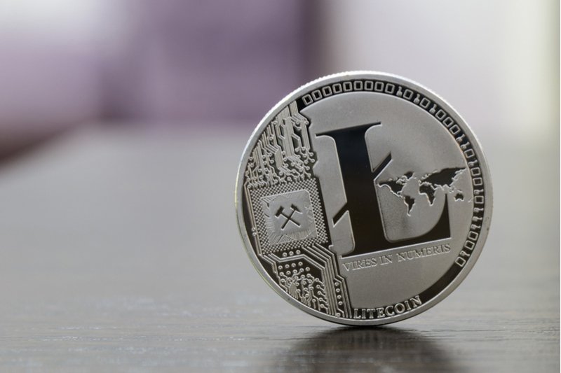 Litecoin Falls 10% On Rout Via Investing.com