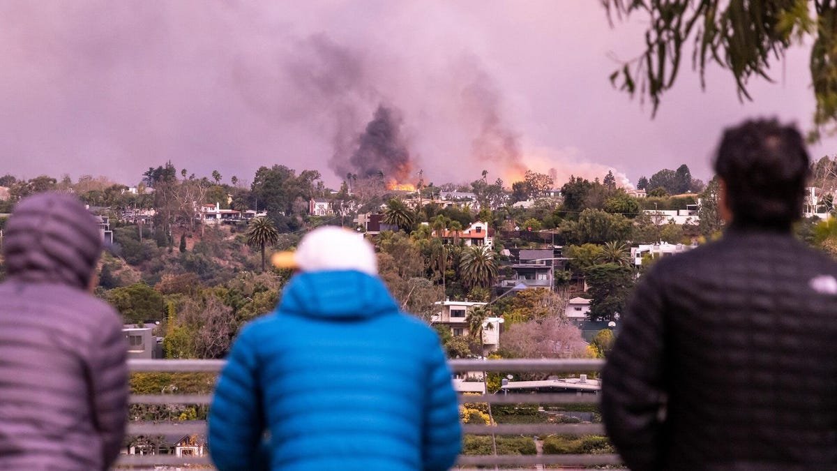 Spectrum Opens Wi-Fi Hotspots in Los Angeles to Help Wildfire Survivors