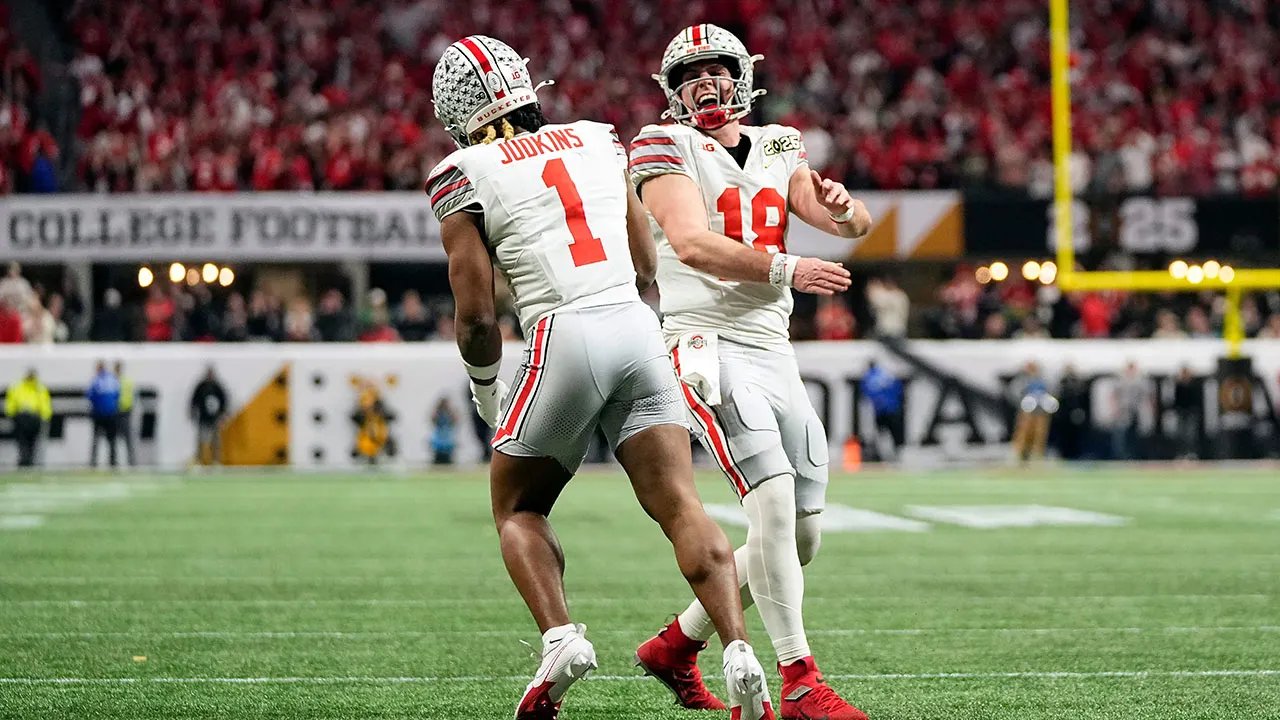 Ohio State beats Notre Dame to win college football national championship