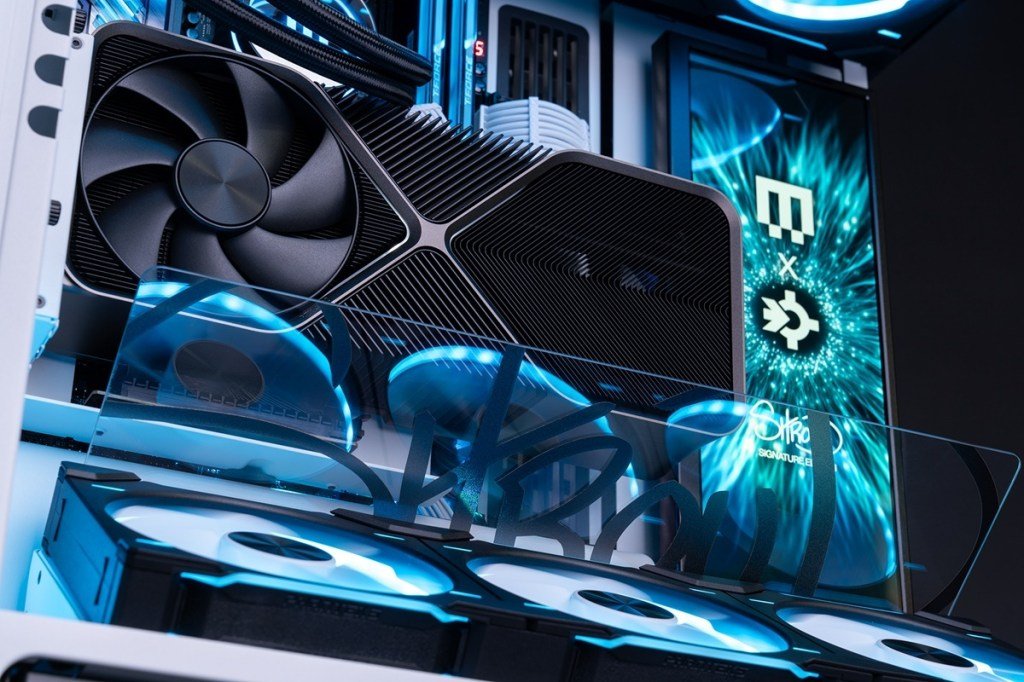 Maingear has launched the signature desktop gaming PC from streamer Shroud