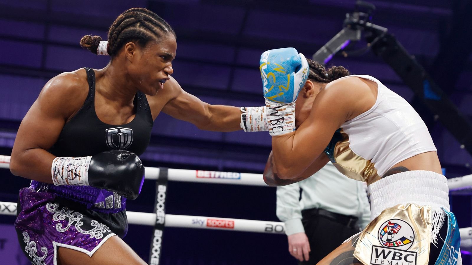 Caroline Dubois slams Jessica Camara in two rounds but gets technical draw due to accidental head collision Boxing News