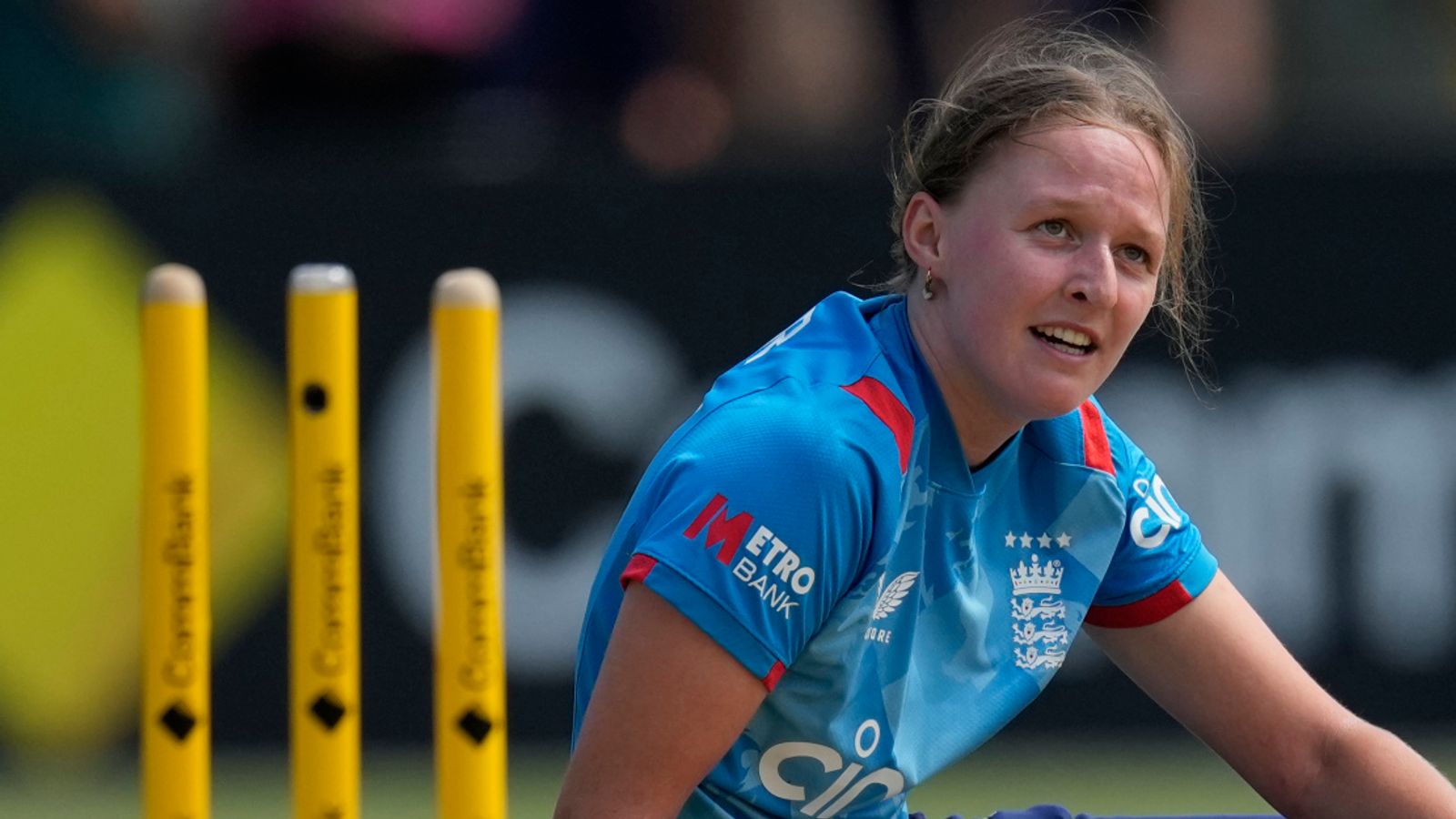 Women’s Ashes: Australia exploit familiar flaws, England close to make-or-break stage Cricket News