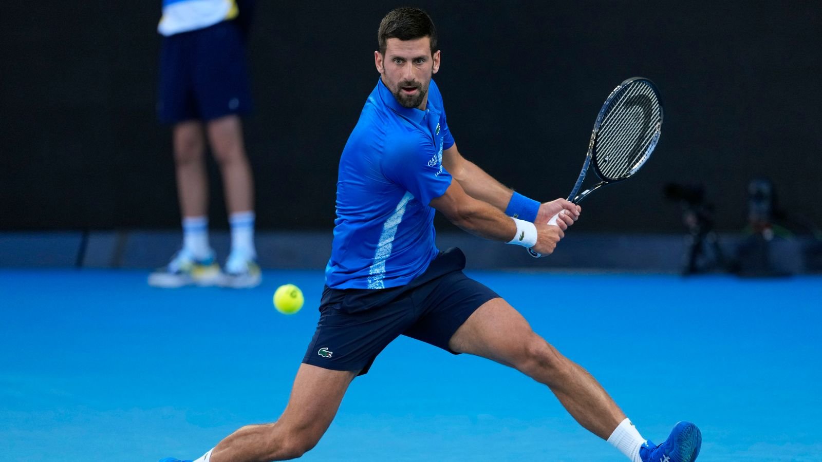 Australian Open Live! Djokovic drops set with coach Murray after Draper win